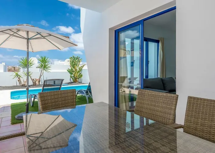 波多鲁比康别墅酒店 *