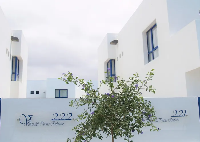 Puerto Rubicon * Playa Blanca