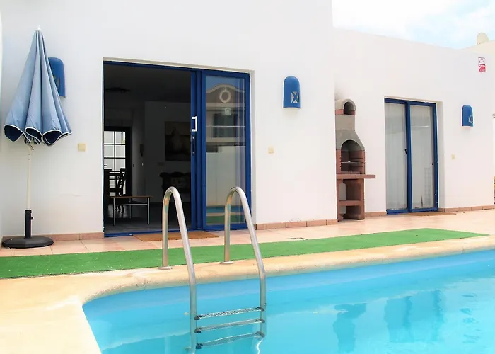 Puerto Rubicon Playa Blanca