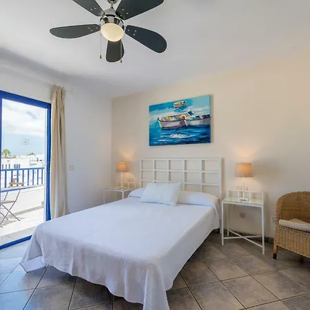 Puerto Rubicon Playa Blanca (Lanzarote)