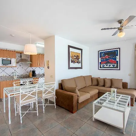 Puerto Rubicon Playa Blanca (Lanzarote)