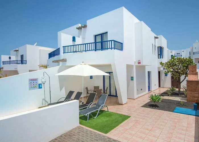 Puerto Rubicon Villa *